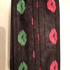 Face masks 50 pack disposable 3 layers